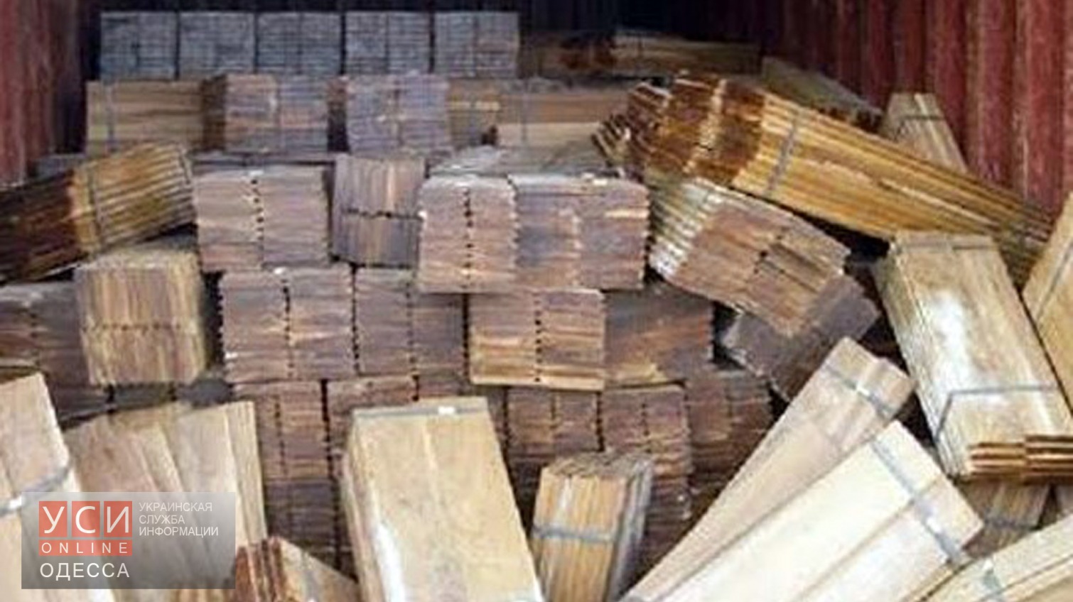 В Ильичевском порту обнаружено более 70 кг героина «фото»