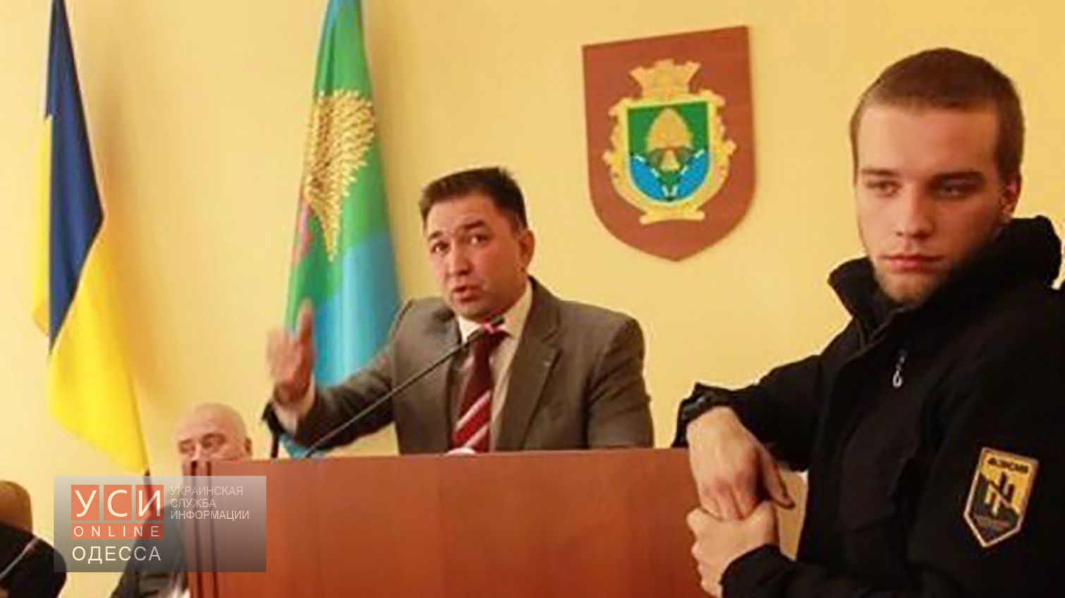 «Азов» обещает стать завсегдатаем на сессиях Раздельнянского райсовета «фото»