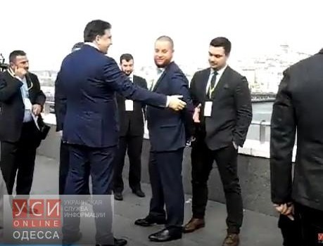 Михаил Саакашвили прибыл на украинско-турецкий форум (видео) usionline.com Михаил Саакашвили прибыл на украинско-турецкий форум (видео) «фото»