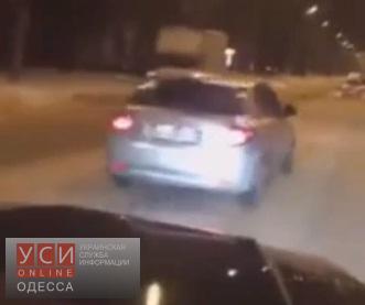 Дети богачей на VIP-авто устроили террор одесским водителям (видео) «фото»