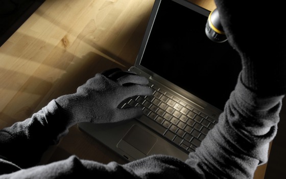 Обокрав спящего соседа по купе, мужчина лишил себя года свободной жизни usionline.com Обокрав спящего соседа по купе, мужчина лишил себя года свободной жизни «фото»