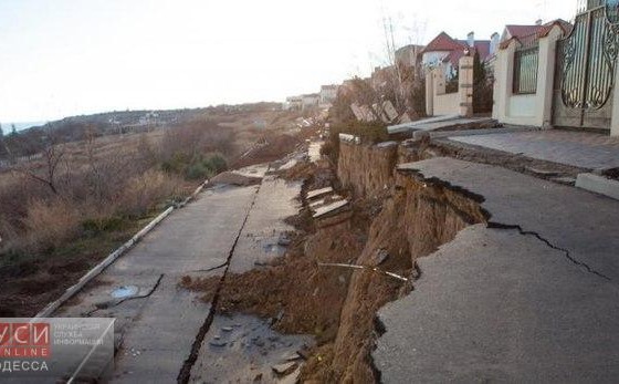 Черноморск превращается в Атлантиду (фото) usionline.com Черноморск превращается в Атлантиду (фото) «фото»