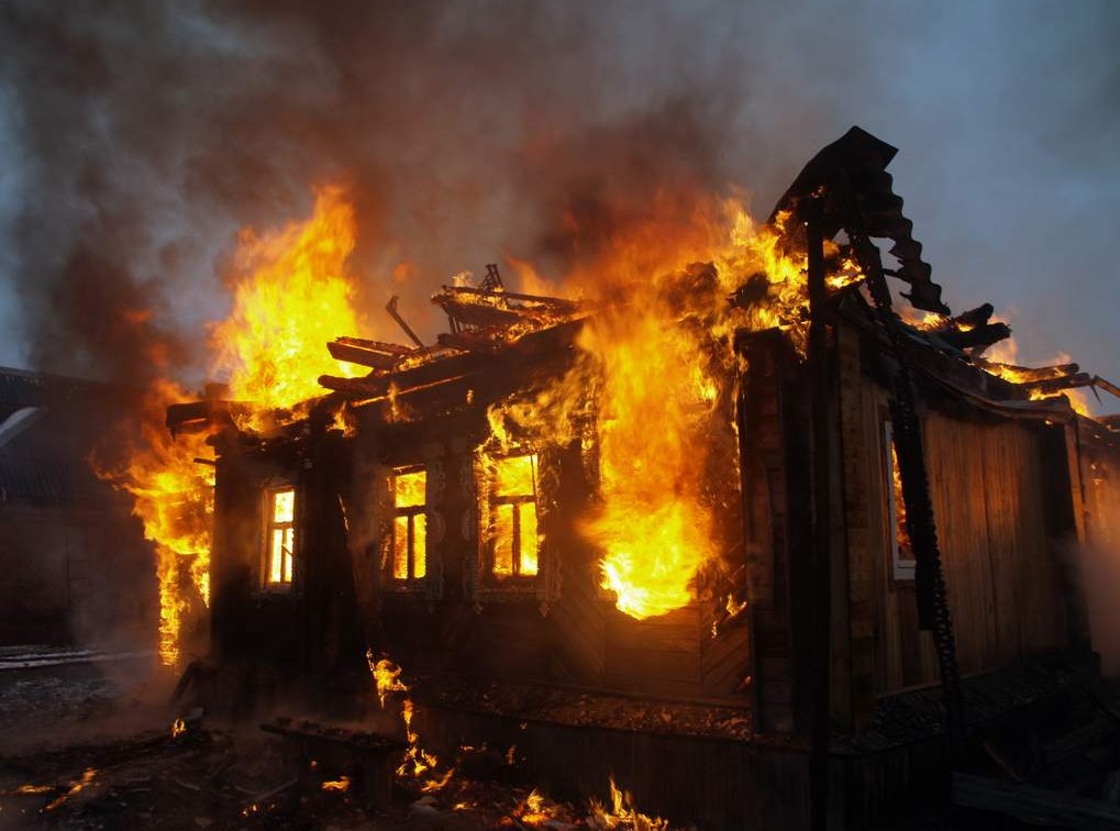 В Одесской области произошли страшные пожары: двух женщин и двух детей спасти не удалось «фото»