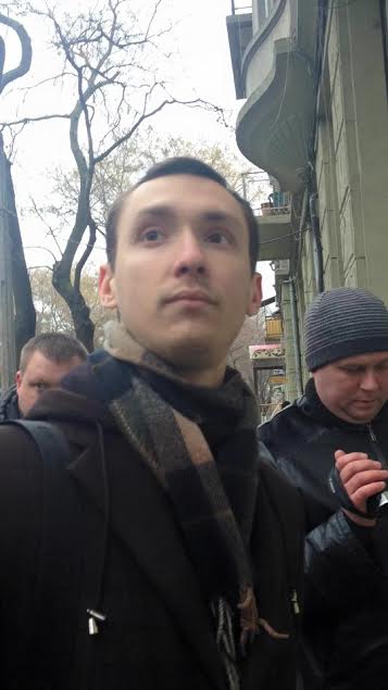 Чиновник Одесской ОГА получил 300 долларов и перспективу судимости за рекламную вывеску «фото»