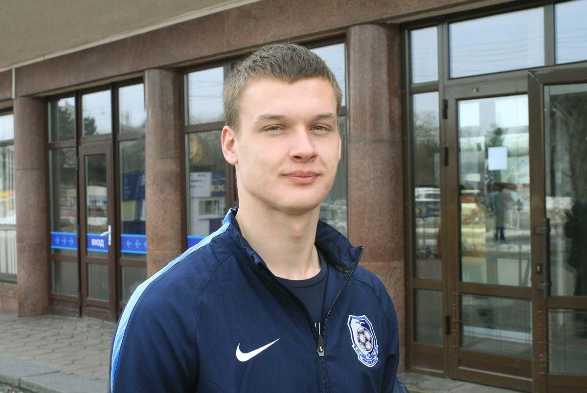 Одесский «Черноморец» арендовал представителя молодежной сборной Украины «фото»