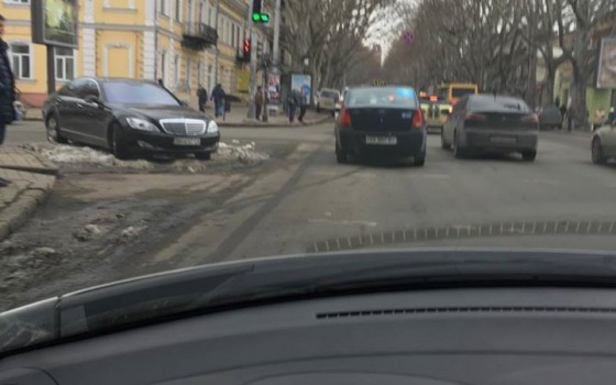 Одесская полиция не слушается главного городского парковщика (фото) «фото»