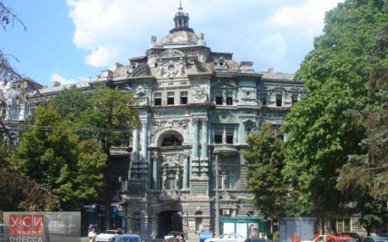 Одесские активисты проводят сбор средств на покупку видеокамер для охраны дома Руссова «фото»