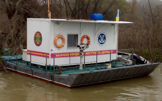 На Дунае выставили мобильные погранпосты на плавучих платформах (видео) «фото»