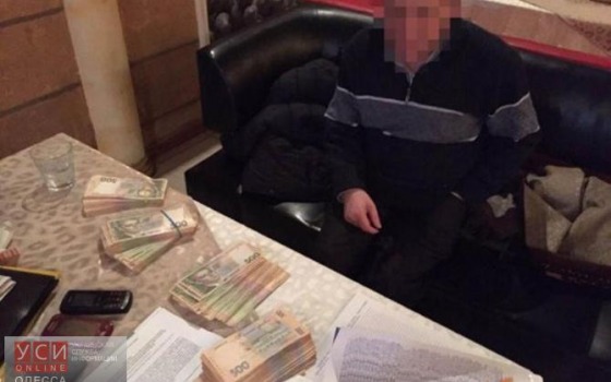 Одесский судья-взяточник сбежал из больницы usionline.com Одесский судья-взяточник сбежал из больницы «фото»