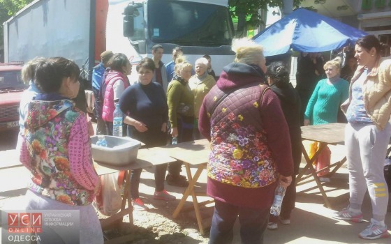 В органах рыбоохраны не знают, что делали активисты РГБ на «Привозе» во время рейда usionline.com В органах рыбоохраны не знают, что делали активисты РГБ на «Привозе» во время рейда «фото»