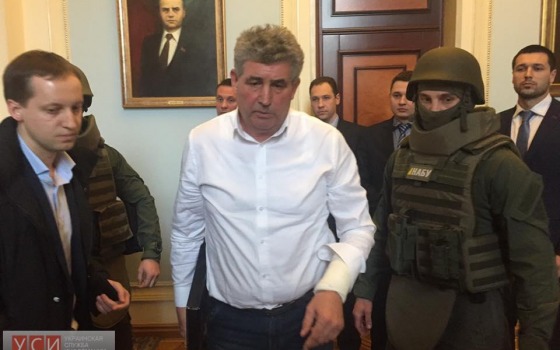 Стало известно, за что судья-стрелок из Малиновского райсуда хотел получить свои полмиллиона «фото»