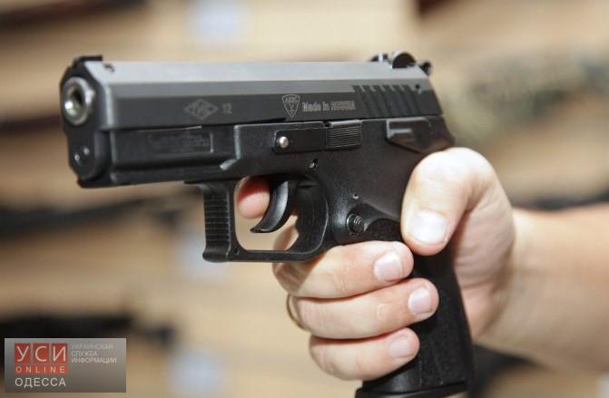 Задержанный в Одессе торговец оружием ранее стрелял в местного активиста (фото) «фото»