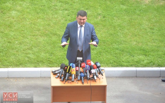 Премьер-министр похвалил Балтскую громаду и предложил равняться на нее всей Украине usionline.com Премьер-министр похвалил Балтскую громаду и предложил равняться на нее всей Украине «фото»