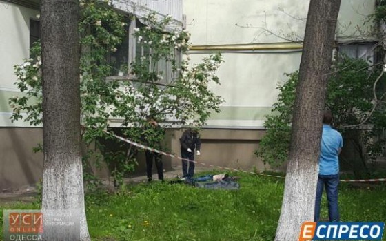 В Киеве выбросился из окна журналист из Одессы usionline.com В Киеве выбросился из окна журналист из Одессы «фото»