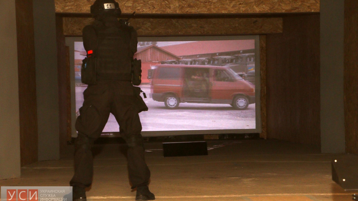 В Одессе презентовали уникальный мультимедийный тир для полицейских «фото»