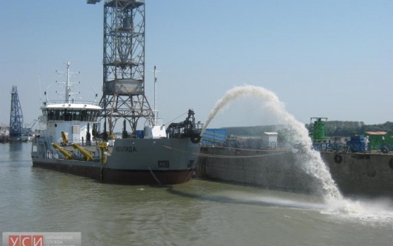 В Белгород-Днестровском морском порту проводят дорогостоящие дноуглубительные работы «фото»