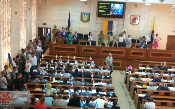 Патриоты сорвали сессию Одесского облсовета (фото) «фото»