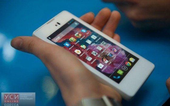 Псевдомастер электротехники воровал у одесситов гаджеты «фото»