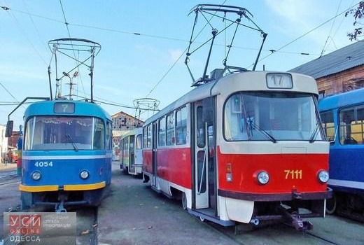 После дождя в Одессе восстанавливается движение электротранспорта «фото»