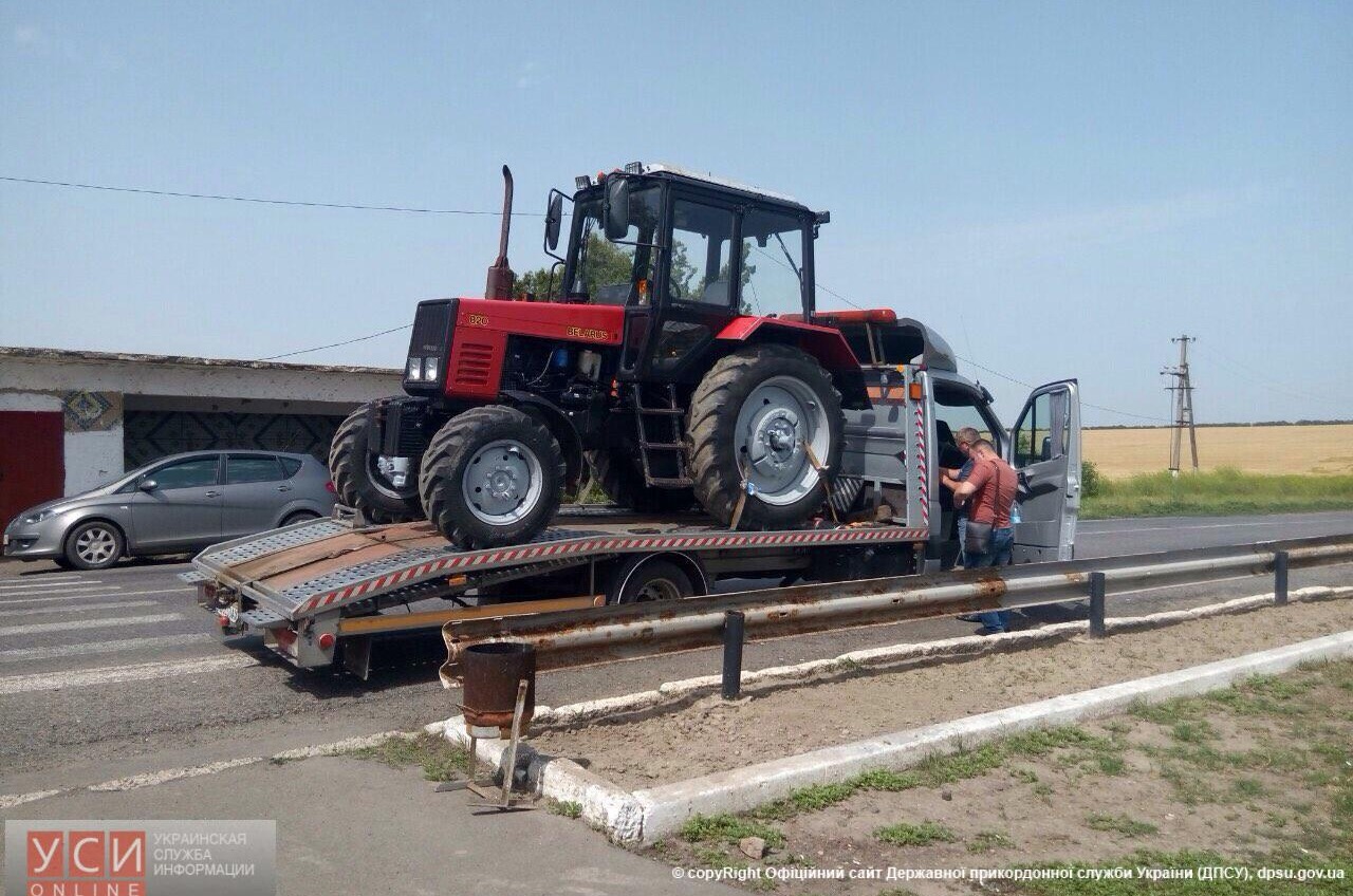В Одесскую область по поддельным молдавским документам ввезли белорусский трактор (фото) «фото»