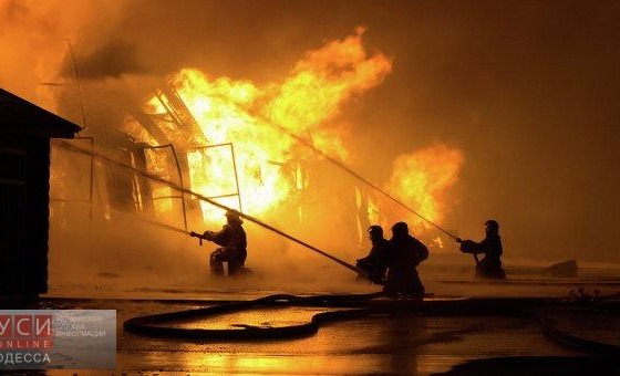 В Одесской области на месте пожара спасатели обнаружили труп «фото»