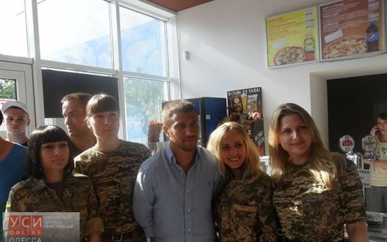 Боксер Василий Ломаченко раскрыл землякам секрет своих побед «фото»