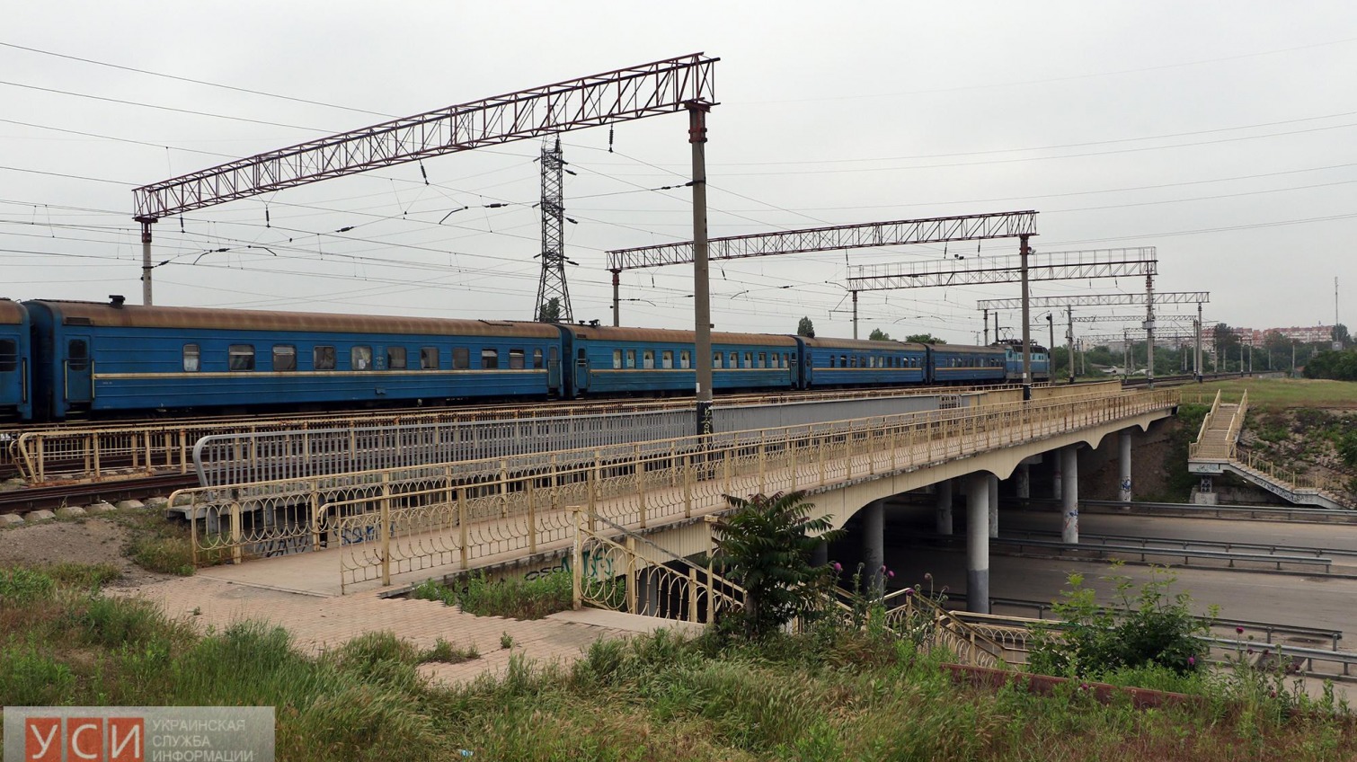 В Одессе может обрушиться путепровод «Поездной» (фото) «фото»