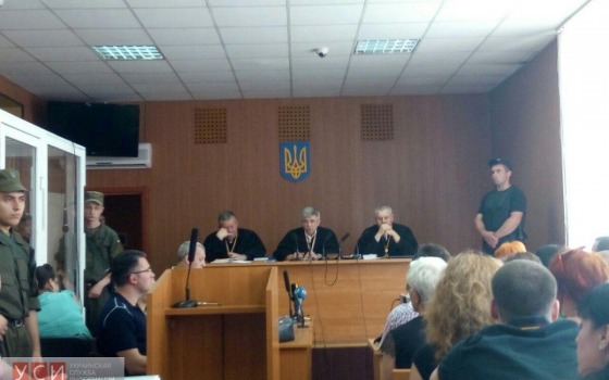 Граждане РФ, обвиняемые по делу 2 мая, потребовали переводить им судебные материалы на русский язык «фото»