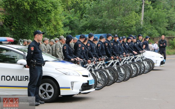 Одесские полицейские уже патрулируют пляжи и парки на отечественных велосипедах (фото) «фото»