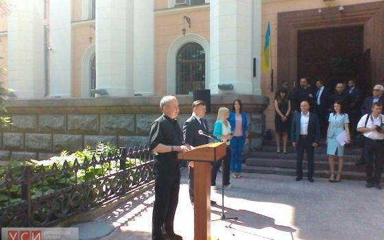 Глава СБУ гарантировал безопасность во время курортного сезона в Одессе «фото»