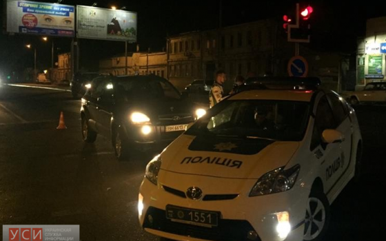 Пьяный водитель, прикрываясь просроченной «корочкой» чиновника, едва не устроил ДТП на Балковской «фото»