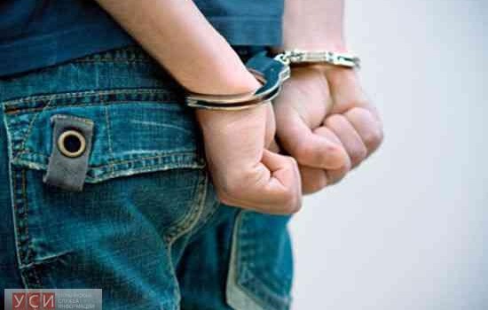 На поселке Котовского подростки жестоко избили одессита «фото»