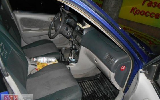 В Измаиле пассажир такси забыл в машине пистолет «фото»