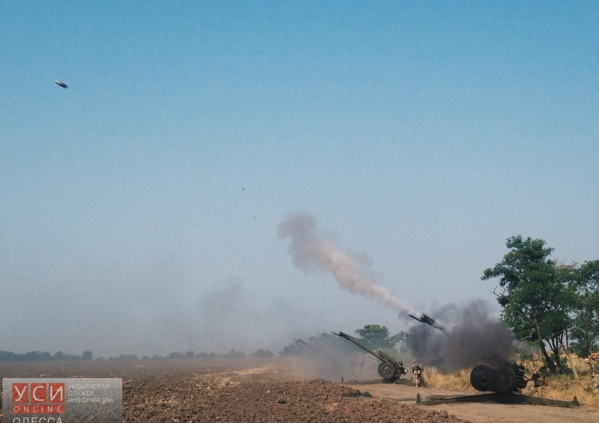 Си Бриз-2016: артиллеристы стреляли по водным целям (фото) «фото»