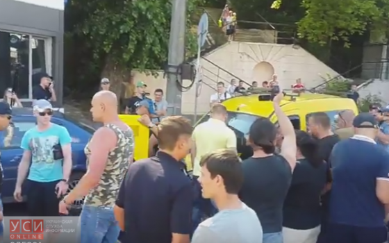 В полиции рассказали подробности потасовки в Аркадии (видео) «фото»