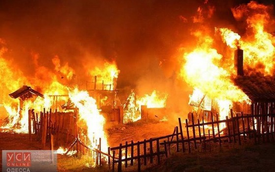 Ночной пожар в Сарате: загорелась тонна сена «фото»