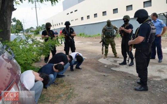 В Одессе задержана группа серийных воров (фото) usionline.com В Одессе задержана группа серийных воров (фото) «фото»