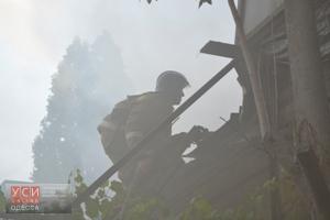 На Дальницкой горел жилой дом (фото, видео) usionline.com На Дальницкой горел жилой дом (фото, видео) «фото»