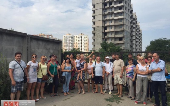 Жертвы одесского недостроя пожаловались Порошенко «фото»