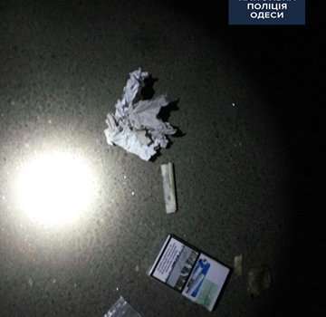 За ночь в Одессе задержали троих мужчин с наркотиками (фото) «фото»