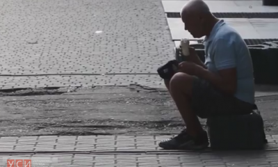 Одесские активисты накормили бездомных шаурмой (видео) «фото»