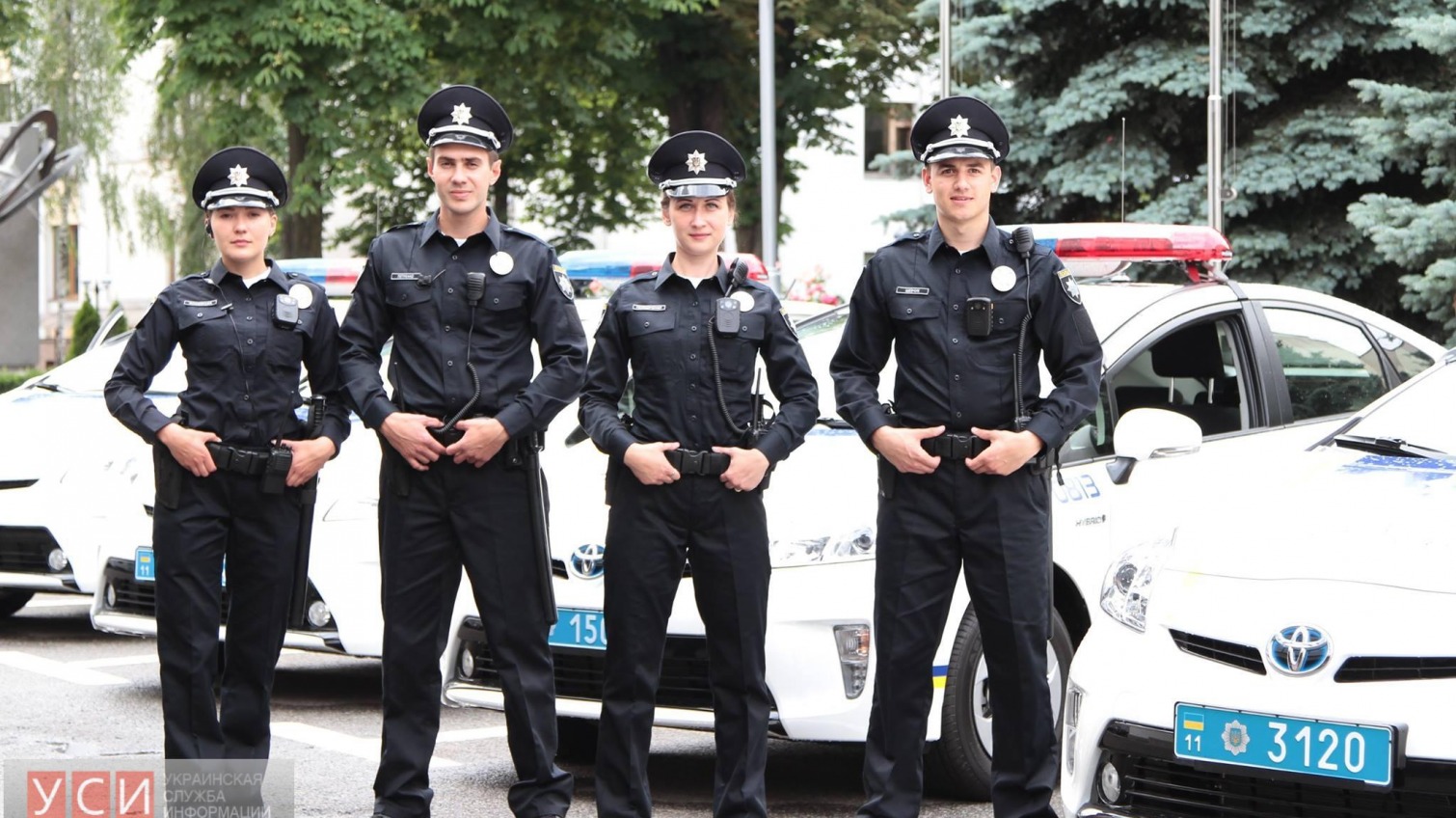 Две тысячи полицейских выйдут на охрану Одессы в праздничные дни «фото»