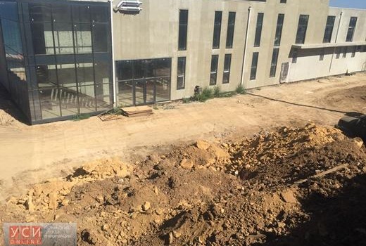 В Аркадии начали бороться с оползнем (фото) «фото»