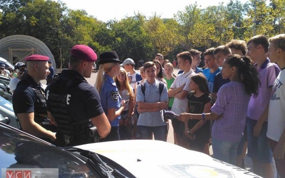 Спецназ, саперы и патрульные: одесские полицейские провели мастер-класс для детей (фото) «фото»
