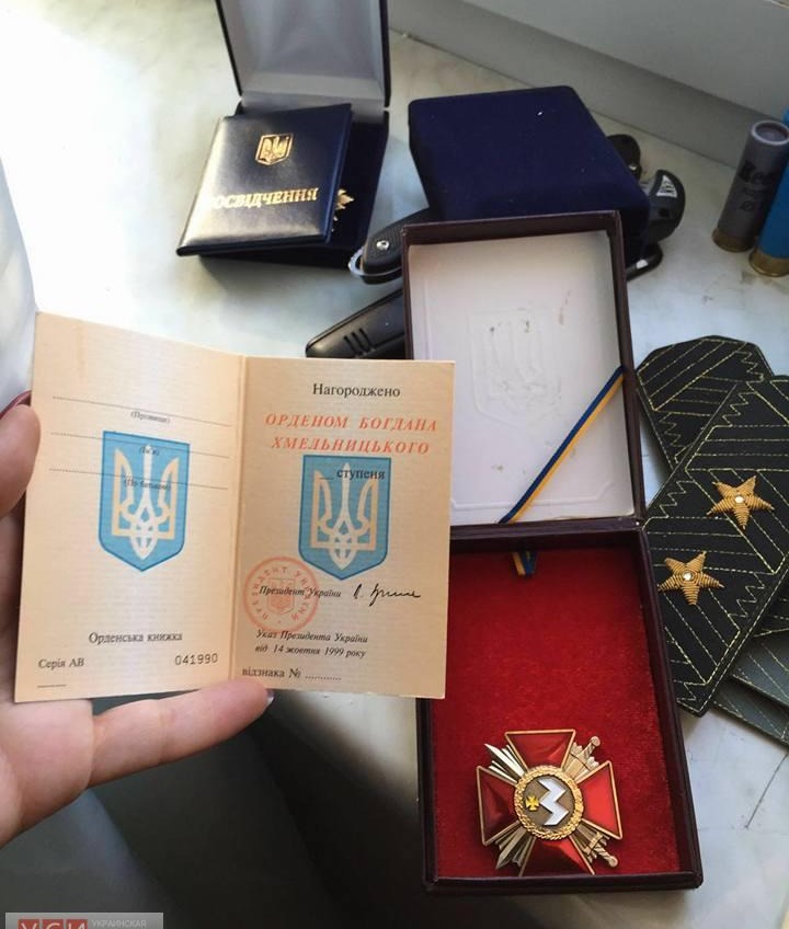 За должность начальника в Одесском порту вымогали 61 тысячу долларов (фото) «фото»