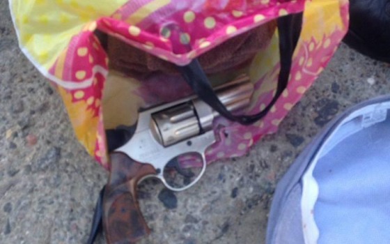 Полиция задержала парня, который устроил стрельбу в трамвае (фото) «фото»