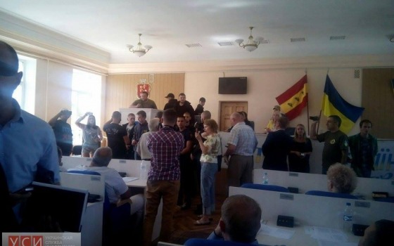 Депутаты Белгород-Днестровского горсовета жалуются, что под давлением выделили участок земли церкви «фото»