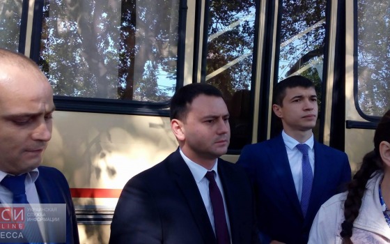 Жители Затоки перекрыли дорогу и заблокировали поссовет: в ситуацию вмешался прокурор области (фото) «фото»