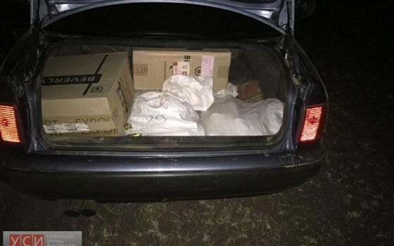 В Одесской области задержали автомобиль с контрабандным коньяком и сигаретами (фото) «фото»