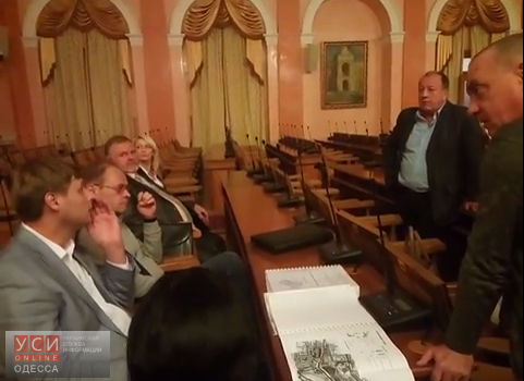 Одесские депутаты тайно собрались перед сессией (видео) «фото»